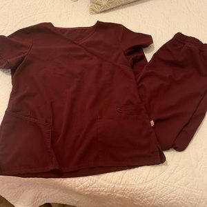 Urbane Women’s Scrub Set - Size Medium
